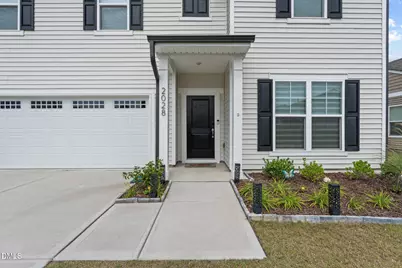 2028 Fox Chapel Place, Fuquay Varina, NC 27526 - Photo 2