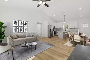 1437 Duggins Dr, Burlington, NC 27217 - Photo 10