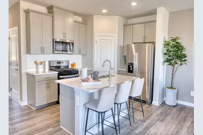 805 Stream View Court, Mebane, NC 27302 - Photo 2