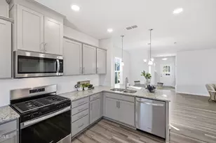 709 Wicklow Hall Dr, Fuquay Varina, NC 27526 - Photo 6