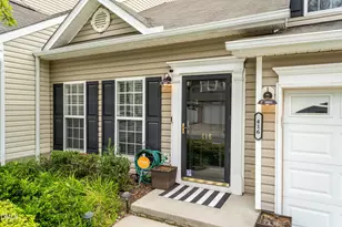 416 Hidden Springs Dr, Durham, NC 27703 - Photo 2