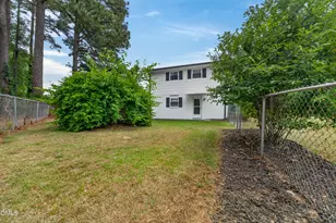 2106 Southgate Dr, Raleigh, NC 27610 - Photo 44