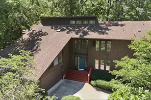 910 Tarik Dr, Durham, NC 27707 - Photo 2
