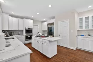 103 Gambardelli Ct, Cary, NC 27519 - Photo 34