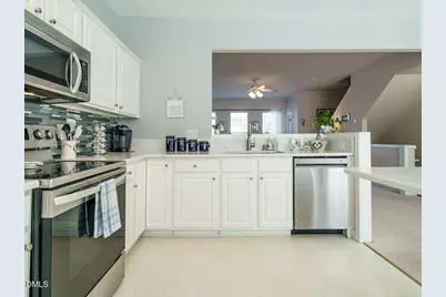 405 Sutter Gate Lane, Morrisville, NC 27560 - Photo 10