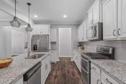 605 Metro Station, Apex, NC 27502 - Photo 6