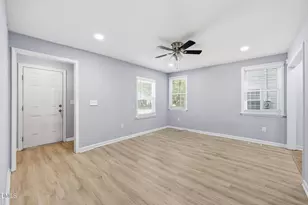 427 N Clark St, Henderson, NC 27536 - Photo 28