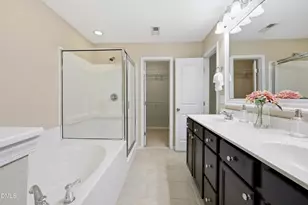 1005 Ileagnes Rd, Raleigh, NC 27603 - Photo 32