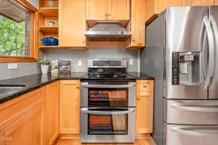 1020 Burning Tree Dr, Chapel Hill, NC 27517 - Photo 24
