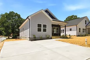 110 N Ireland St, Burlington, NC 27217 - Photo 2