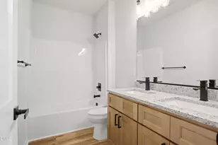110 N Ireland St, Burlington, NC 27217 - Photo 20