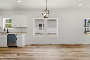 110 N Ireland St, Burlington, NC 27217 - Photo 14