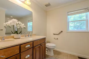 1806 Medfield Rd, Raleigh, NC 27607 - Photo 14