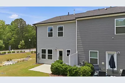 404 Barrington Row Avenue, Zebulon, NC 27597 - Photo 34