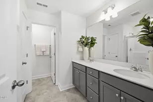 404 Barrington Row Ave, Zebulon, NC 27597 - Photo 24