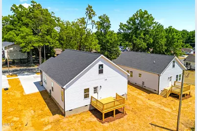 114 N Ireland Street, Burlington, NC 27217 - Photo 4