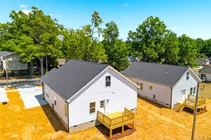 114 N Ireland St, Burlington, NC 27217 - Photo 4