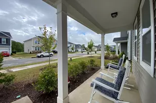 913 Briar Gate Dr, Holly Springs, NC 27540 - Photo 2