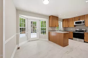 9812 Gralyn Rd, Raleigh, NC 27613 - Photo 10