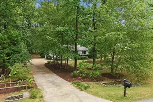 9812 Gralyn Rd, Raleigh, NC 27613 - Photo 32
