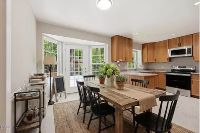 9812 Gralyn Road, Raleigh, NC 27613 - Photo 6