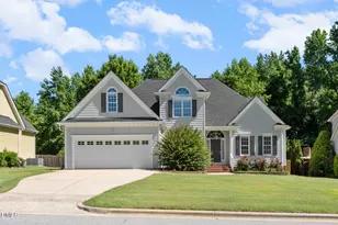 1351 Stone Lion Dr, Fuquay Varina, NC 27526 - Photo 2