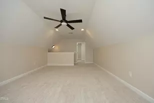 3105 Fortress Gate Dr, Raleigh, NC 27614 - Photo 32