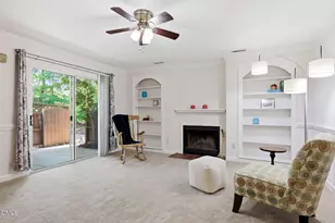 381 Summerwalk Cir, Chapel Hill, NC 27517 - Photo 8