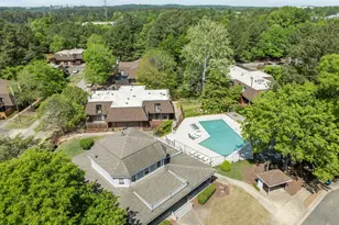 381 Summerwalk Cir, Chapel Hill, NC 27517 - Photo 34