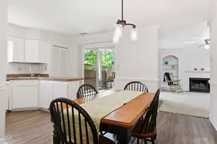 381 Summerwalk Cir, Chapel Hill, NC 27517 - Photo 12