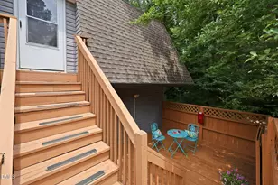 194 Summerwalk Cir, Chapel Hill, NC 27517 - Photo 4