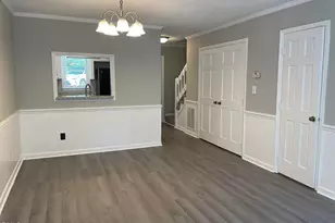 3205 Warwick Dr, Raleigh, NC 27606 - Photo 4