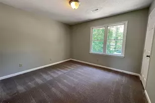 3205 Warwick Dr, Raleigh, NC 27606 - Photo 12