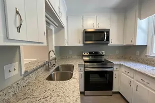 3205 Warwick Dr, Raleigh, NC 27606 - Photo 2