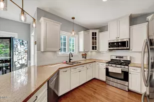 1009 Country Glen Ct, Apex, NC 27502 - Photo 12