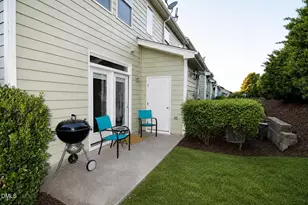 2010 Rapid Falls Rd, Cary, NC 27519 - Photo 2