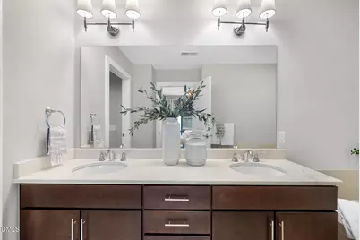 140 W Franklin Street #330, Chapel Hill, NC 27516 - Photo 18
