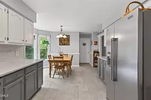 1104 Fallen Oak Dr, Apex, NC 27502 - Photo 6