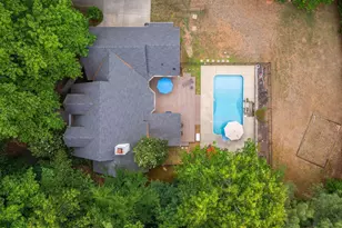 11912 Pembridge Ln, Raleigh, NC 27613 - Photo 20