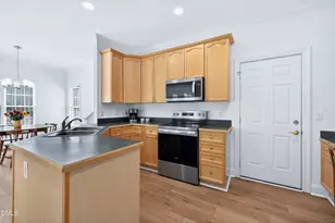 1702 Ashbark Ct, Apex, NC 27502 - Photo 6