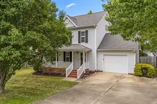 1429 East Stone Arch Drive, Fuquay-Varina, NC 27526 - Photo 2