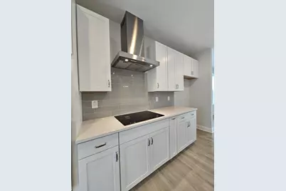 1202 Coach Sta Alley, Raleigh, NC 27601 - Photo 4