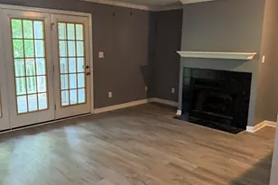 320 Bubble Creek Ct, Fayetteville, NC 28311 - Photo 8