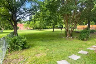 309 Broad St, Oxford, NC 27565 - Photo 20