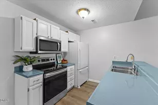 2672 Hitchcock Dr, Durham, NC 27705 - Photo 14