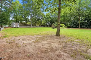 1025 Stonewater Dr, Raleigh, NC 27603 - Photo 24