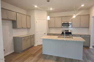 36 Plantation Dr, Youngsville, NC 27596 - Photo 6