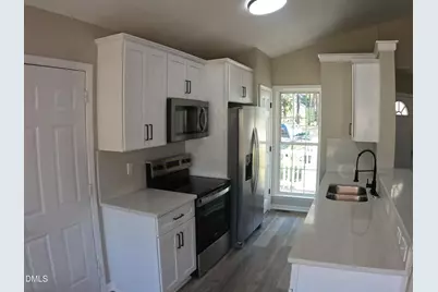 5412 Fieldcross Court, Raleigh, NC 27610 - Photo 10