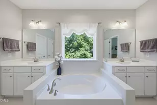 7224 Villoria Ln, Raleigh, NC 27617 - Photo 30