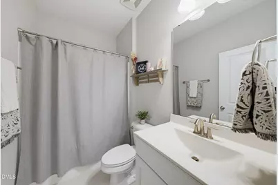 7224 Villoria Lane, Raleigh, NC 27617 - Photo 6